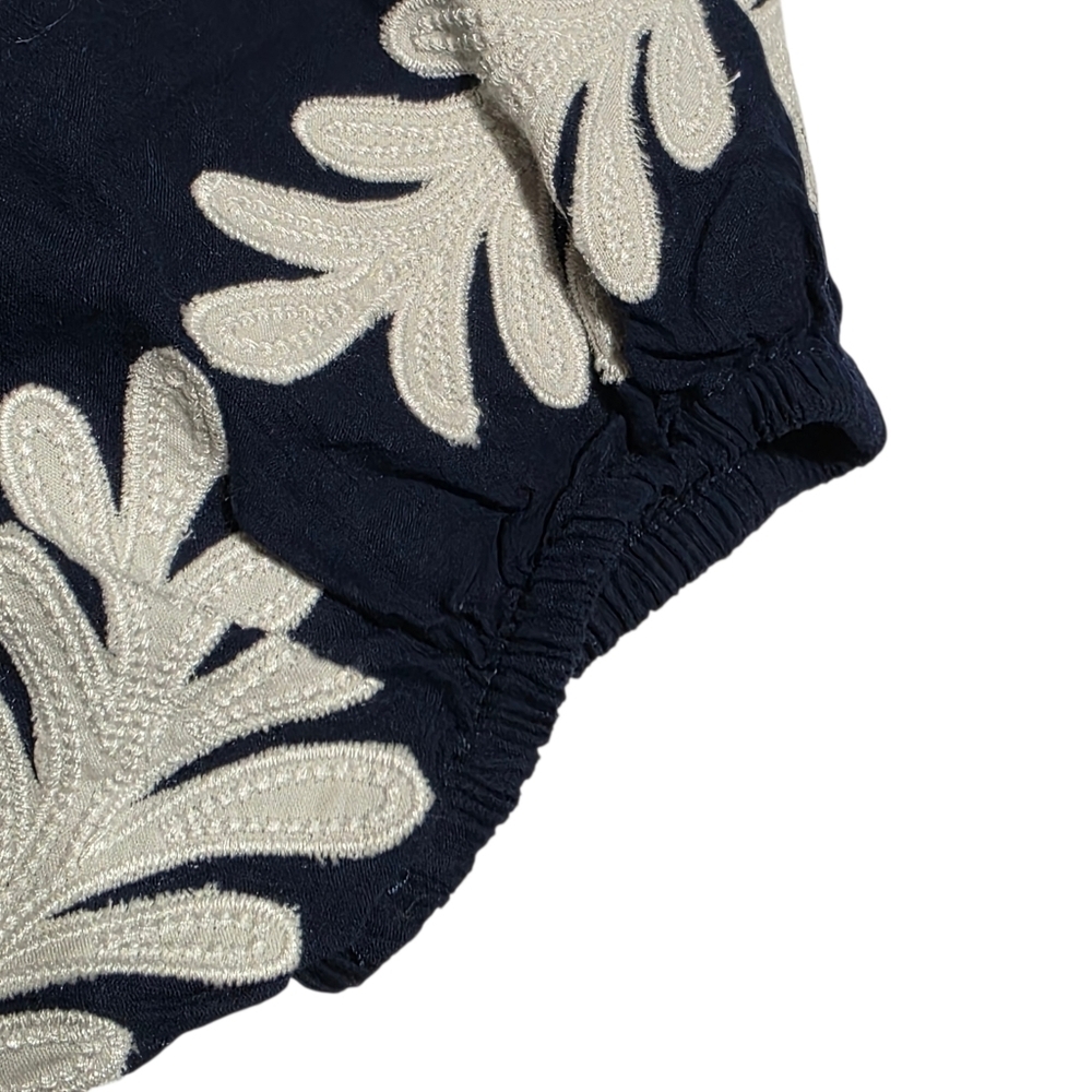 VELVET BY GRAHAM & SPENCER AMY EMBROIDERED NAVY WHITE TOP SZ L - Picture 9 of 11